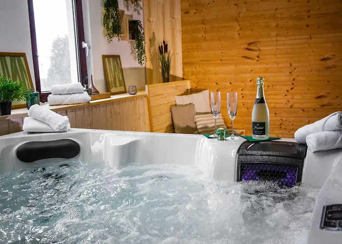 Brauhaus Sauna-whirlpool-kino-villa